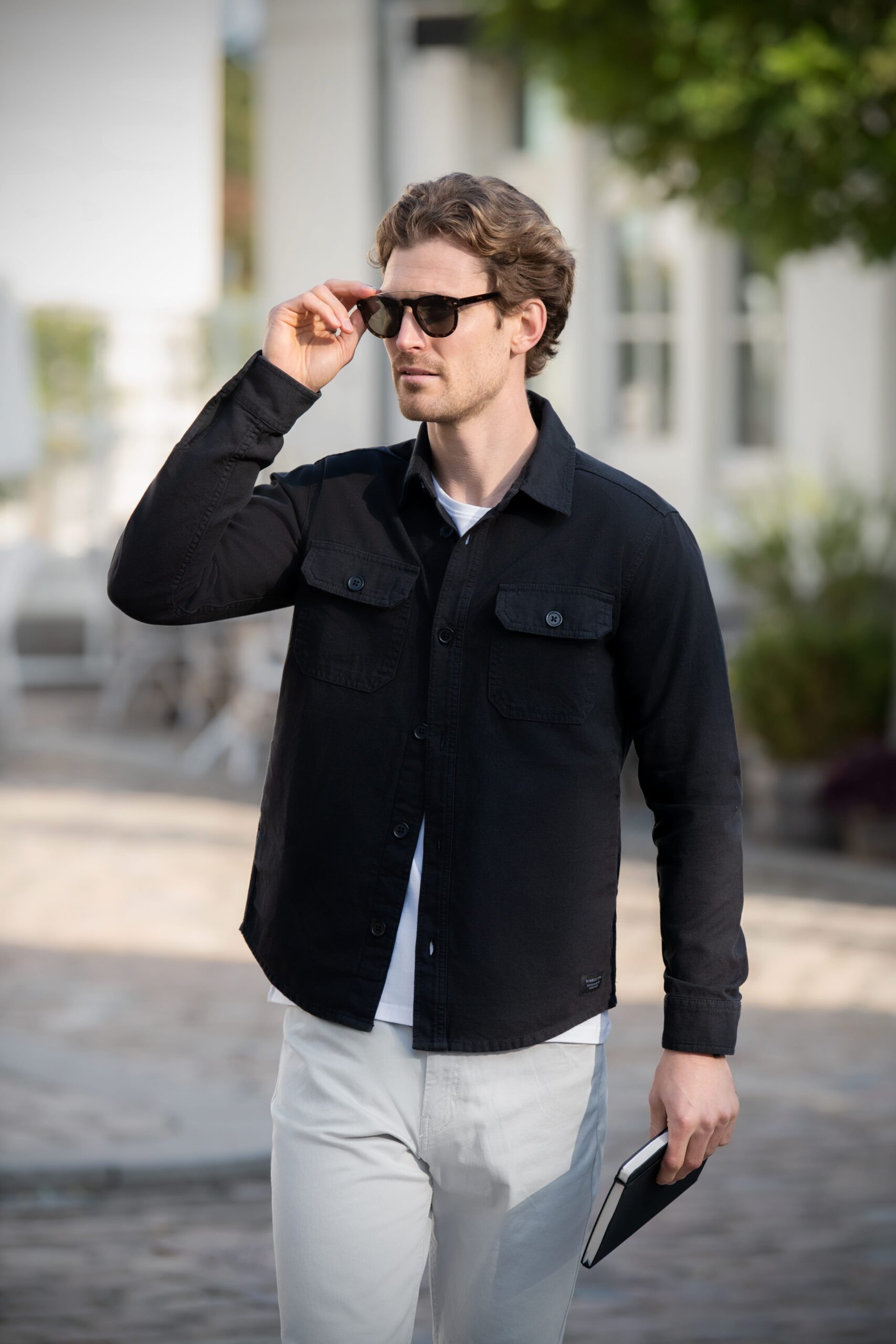 Napa_Men_Black_Modelimage