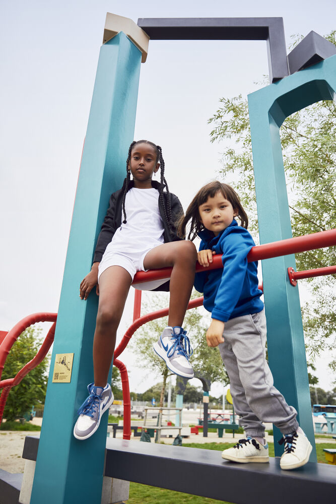 021069_022055_BasicActivePantsJunior_BasicActiveShortsJunior_ss24_v2.jpg
